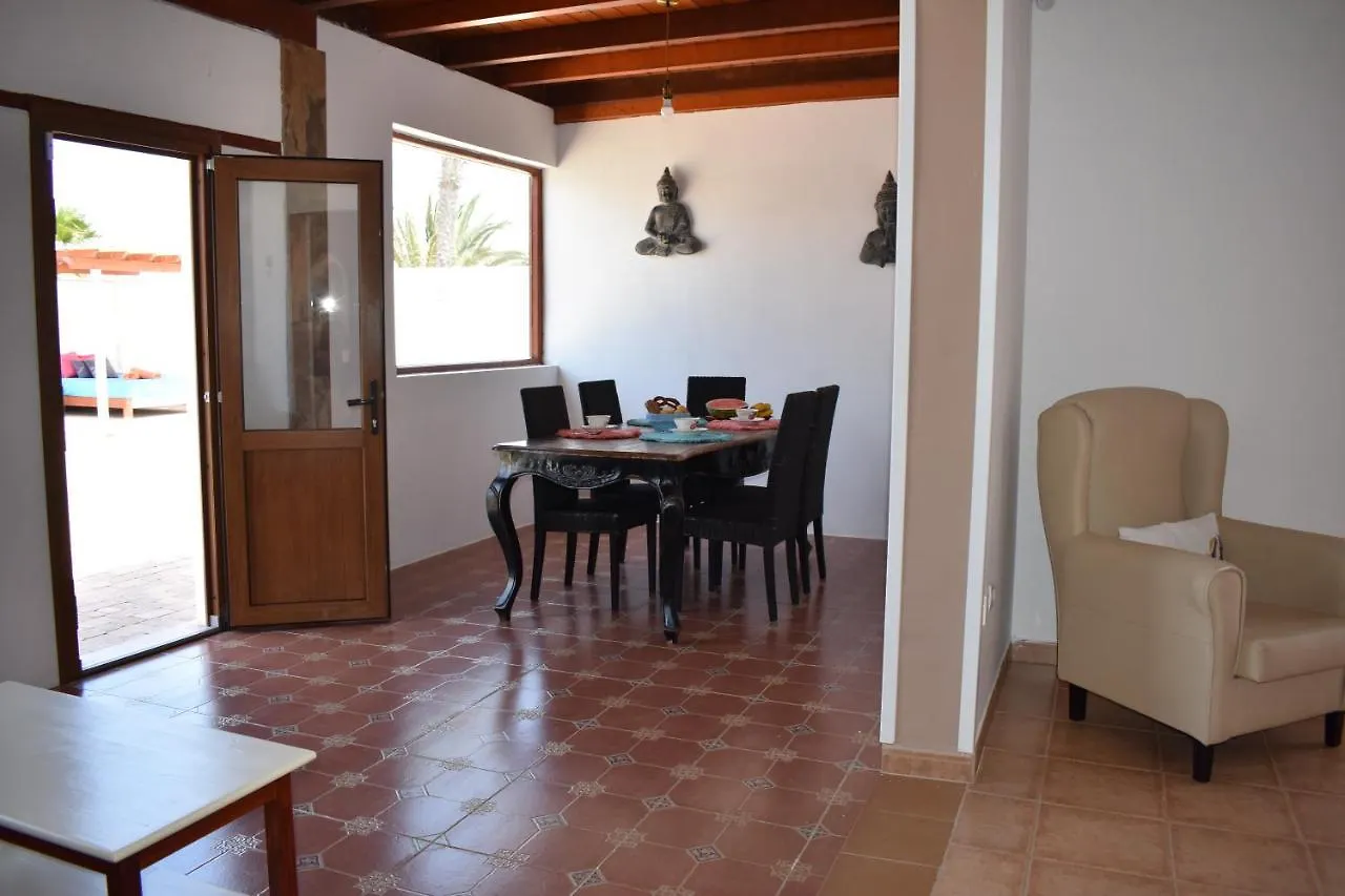 Villa Experience Heated Salty Water Pool Caleta De Fuste 0*,  Spain
